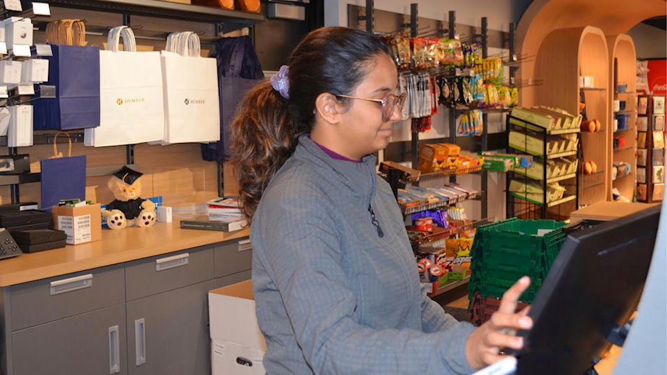 a-staff-in-humber-campus-bookstores