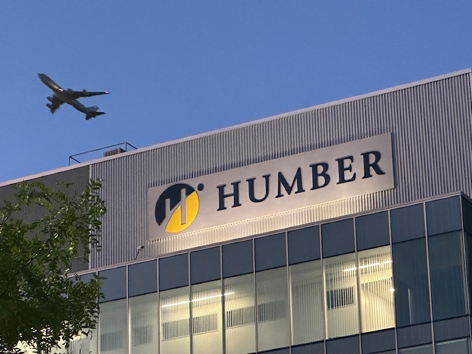 humber-airplane